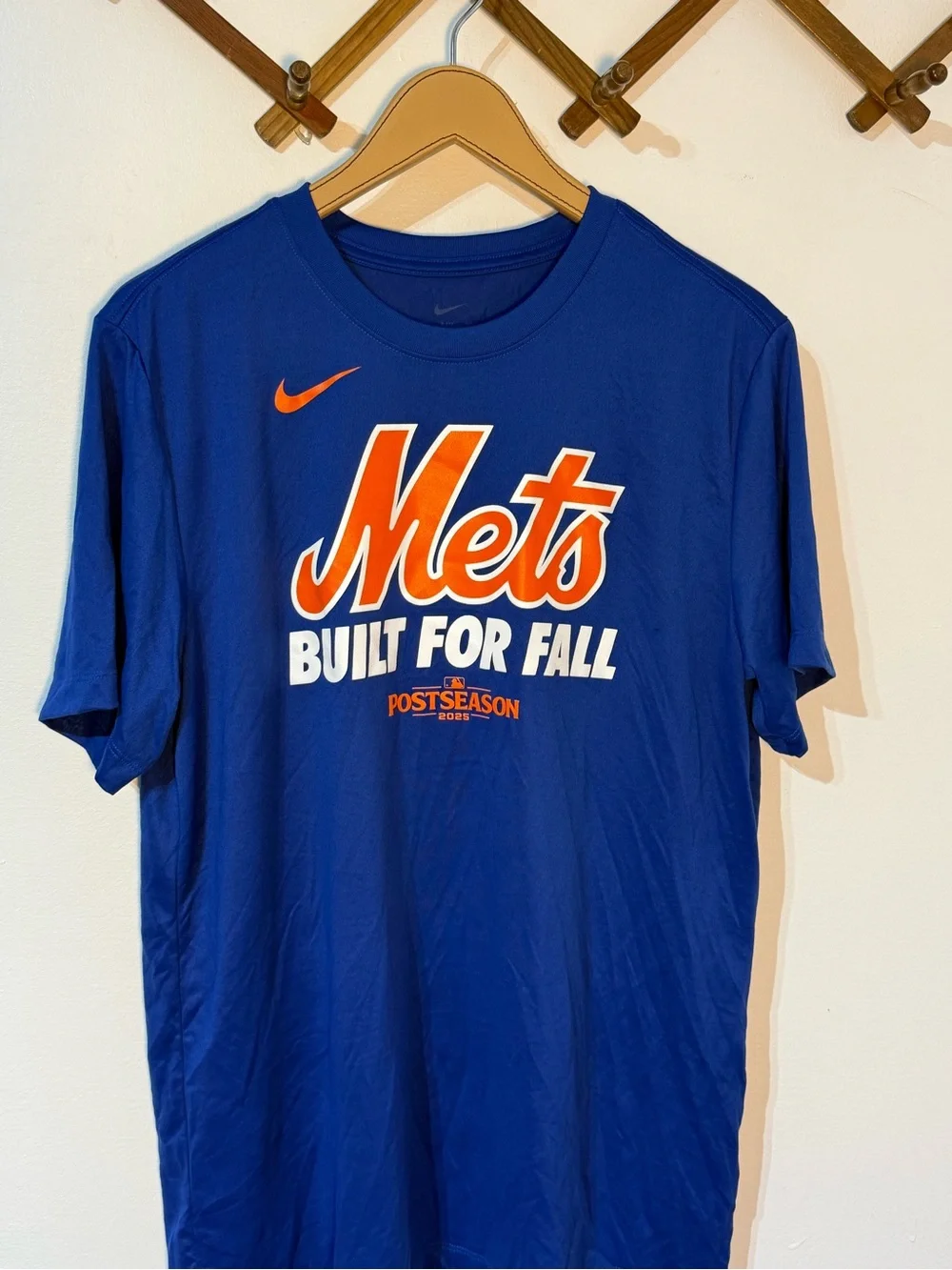 NIKE NEW YORK METS POSTSEASON 2025 BRANDNEW “built for fall” TSHIRT DRIFIt